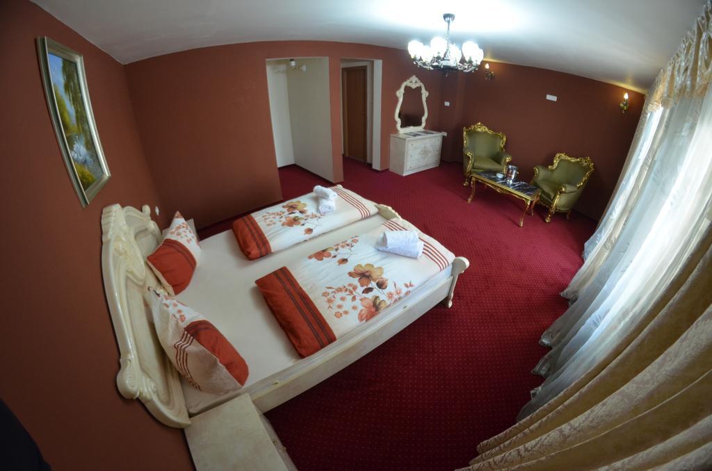 Hotel Le Baron Timișoara Zewnętrze zdjęcie